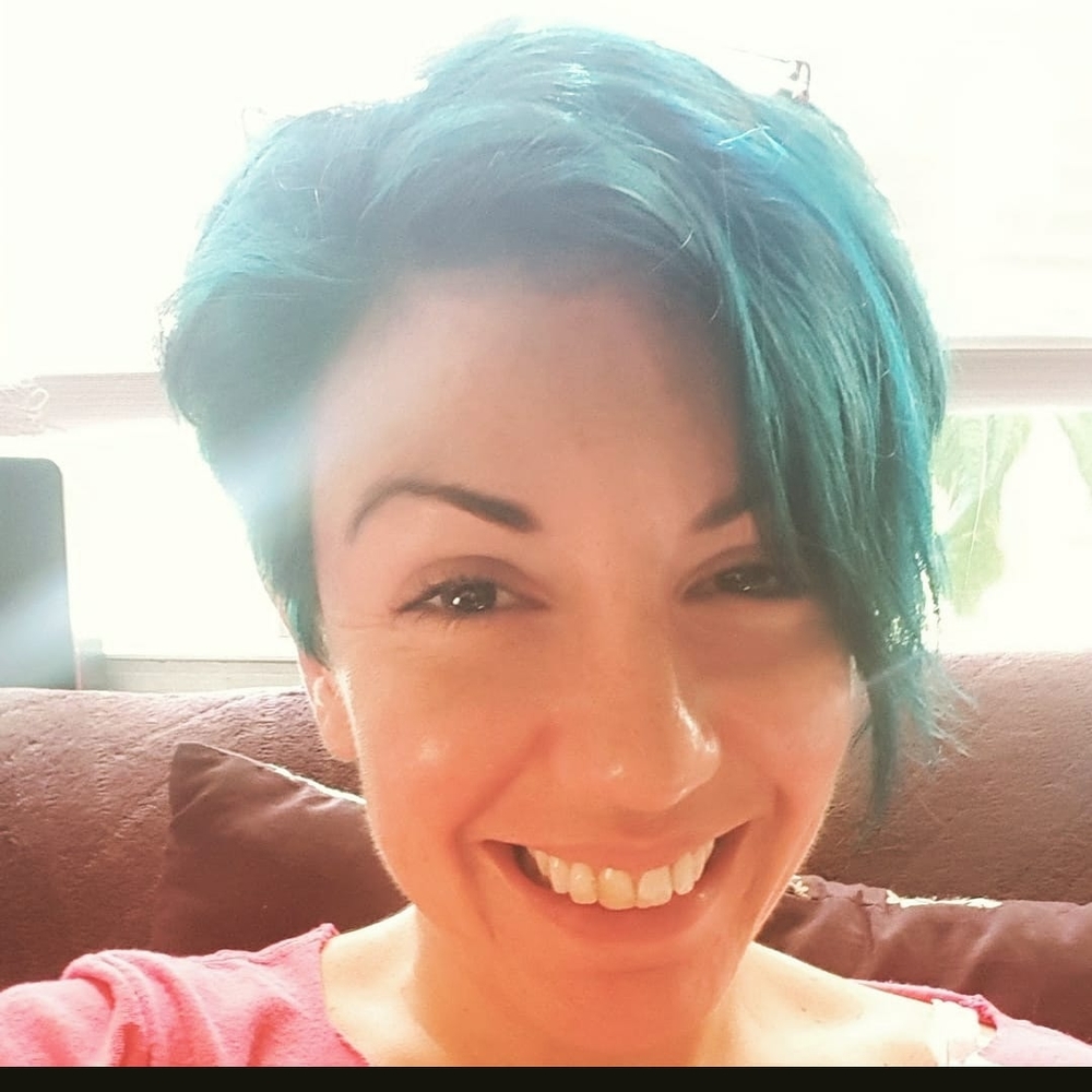 Meet your Posher, Elizabeth
